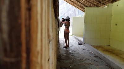 càmera espia a un company d'universitat espanyol